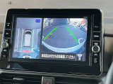 アラウンドビューモニター付きで駐車も楽々!
