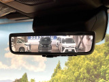 【デジタルインナーミラー】後席の大きな荷物や同乗者で後方が確認しづらい時でも安心!カメラが撮影した車両後方の映像をルームミラー内に表示。クリアな視界で状況の確認が可能です!