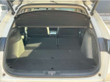 ラゲッジスペースは奥行きがありたくさん荷物を詰めて便利です♪