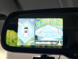 【アラウンドビューモニター】専用のカメラにより、上から見下ろしたような視点で360度クルマの周囲を確認することができます☆死角部分も確認しやすく、狭い場所での切り返しや駐車もスムーズに行えます。