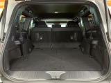 後席を格納すると、これだけの広さが!シーンに合わせたシートアレンジで、大きな荷物も積むことが出来ます♪