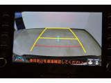 バックモニター付き。 車両後方の映像が画面に表示されるので、車庫入れが苦手な人も安心です。ただし、目視確認もお忘れなくお願いいたします。