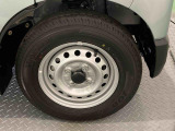 納車前にはプロのメカニックが点検、整備を行いますので安心してお乗り頂けます!!