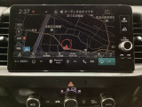 多機能と操作のしやすさを両立した、Honda CONNECT対応のナビディスプレーです。ETC2.0車載器もナビゲーション連動し、スマートフォン用Bluetoothユニット付きです。