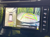 【パノラミックビューモニター】専用のカメラにより、上から見下ろしたような視点で360度クルマの周囲を確認することができます☆死角部分も確認しやすく、狭い場所での切り返しや駐車もスムーズに行えます。