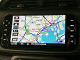 いまや必須装備「ナビゲーション」搭載!知らない場所にスイスイッとドライブ。もう、これなしではハンドルを握れませんね!でも運転中の操作は危険ですのでご注意ですね☆
