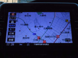 ★メモリーナビはタッチパネル式で簡単操作。TVもフルセグで、音楽録音やブルーレイ、DVDも再生OKですので、映画や音楽も楽しめます。お好きな音楽を聞きながらドライブをお楽しみ下さい♪