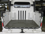 荷物がシッカリ積める広々荷台です!