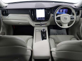 XC60 アルティメット B5 AWD 4WD 
