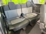3列目シートはもちろん状態良好☆大人でもゆったりと座って頂けますので、大人数でのお出かけもラクラクです♪ご家族で、気の知れた仲間で、ドライブに行くのが楽しみですね♪