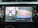 アラウンドビューモニターも付いているので、車庫入れもスムーズにできます。