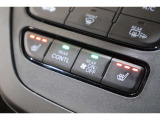 シートヒーター装備付き車!!座席に埋め込まれた電熱線によりシートを暖めることが出来る装備で、温められたシートは、寒い冬には最適です!!