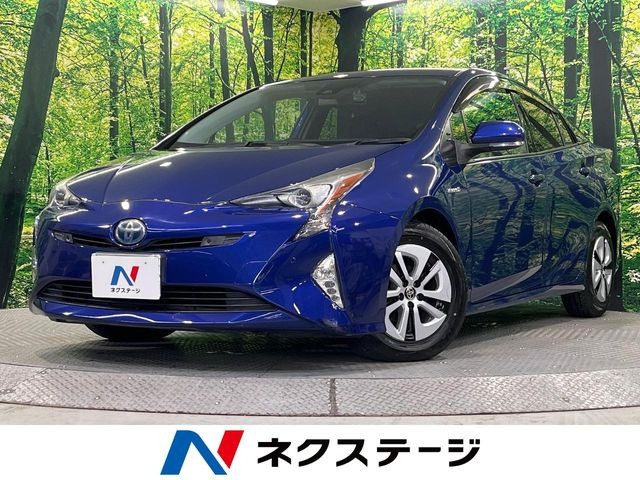 トヨタ プリウス 