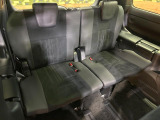 3列目シートはもちろん状態良好☆大人でもゆったりと座って頂けますので、大人数でのお出かけもラクラクです♪ご家族で、気の知れた仲間で、ドライブに行くのが楽しみですね♪