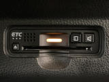 【ETC車載器】もはや必須アイテムのETCを搭載!高速道路のご利用時にとても便利!わずらわしい料金所での現金支払いが不要となりスムーズに通過できます♪
