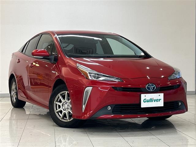 トヨタ プリウス 