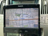 純正ナビを装備。タッチパネル式で使いやすく、お出かけもラクラクです。