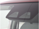 衝突被害軽減ブレーキ搭載。過信せずに運転に集中しましょう。