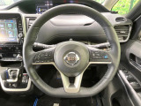 ステアリングも使用感が少なく、きれいな状態となっております♪