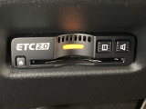 ハンドルの左下にETC2.0がついています。高速道路の料金所の通過も楽々です。 カードの取り出しもしやすい場所についています。