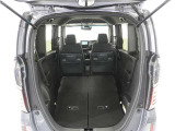 ◆リアシートを使用しない時はこの通り更に広々ラゲッジスペースの出来上がりです、たくさんの荷物が積み込み可能です!