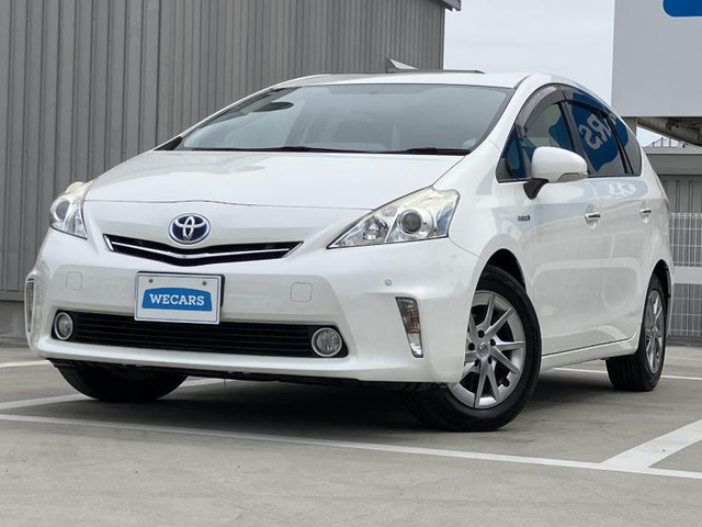 トヨタ プリウスα 
