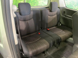 3列目シートはもちろん状態良好☆大人でもゆったりと座って頂けますので、大人数でのお出かけもラクラクです♪ご家族で、気の知れた仲間で、ドライブに行くのが楽しみですね♪