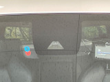 【トヨタセーフティセンス】走行中に前方の車両等を認識し、衝突しそうな時は警報とブレーキで衝突回避と被害軽減をアシスト。より安全にドライブをお楽しみいただけます。