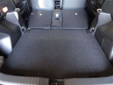 【シートアレンジ】シートを格納すると、こんなに広い収納スペースに早変わり! いざと言う時に使いやすい設計ですよ♪