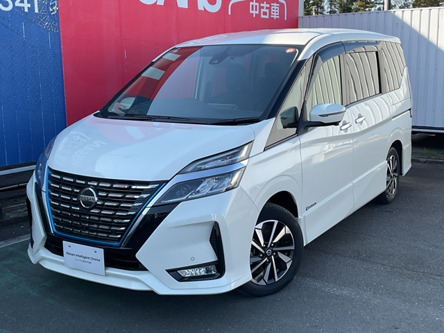 セレナ 1.2 e-POWER ハイウェイスターV 