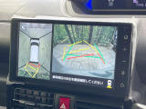 【パノラマモニター】専用のカメラにより、上から見下ろしたような視点で360度クルマの周囲を確認することができます☆死角部分も確認しやすく、狭い場所での切り返しや駐車もスムーズに行えます。