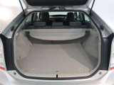 広々としたラゲージスペースを備えています。大きなものや長さのある荷物もしっかりと積み込めます。