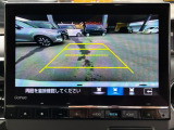 バックカメラ装着済!死角になりやすい後方もとても見やすいです☆車庫入れに自信がない方や縦列駐車が苦手な方にも、オススメ装備です!安心度もアップ!