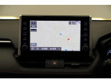 ディスプレイオーディオ(ナビ機能あり)装備しています。