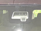 【スズキ セーフティサポート】走行中に前方の車両等を認識し、衝突しそうな時は警報とブレーキで衝突回避と被害軽減をアシスト。より安全にドライブをお楽しみいただけます。