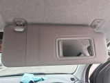 運転席側サンバイザー