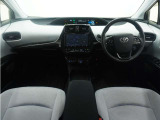 ◆視界広々で非常に運転しやすくロングドライブでも疲れを感じさせないすっきりとまとまったインパネ周りです。
