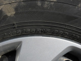 タイヤサイズは、185/65R15です。