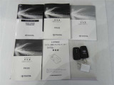 取扱説明書も付属しております。ご購入後は『トヨタの安心感』年式問わずの1年間、距離無制限のロングラン保証が総額表示に含まれてます♪