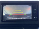 狭い駐車場や立体駐車場などもリアルに映るバックガイドモニター付でラクラク駐車♪