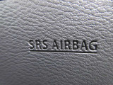 運転席にSRS二-エアバッグを採用 下肢の障害を軽減ことができます
