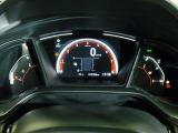 ●マルチインフォメーション・ディスプレー(ターボブースト/外気温/平均燃費/瞬間燃費/推定航続可能距離表示機能 など)