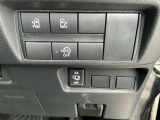 運転席まわりの画像です。