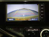 バックガイドモニターで、後方を確認しながら安心して駐車することができます。運転初心者も熟練者も必須の機能ですよ!