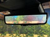 【デジタルインナーミラー】後席の大きな荷物や同乗者で後方が確認しづらい時でも安心!カメラが撮影した車両後方の映像をルームミラー内に表示。クリアな視界で状況の確認が可能です!