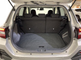 【トランク】積み込みやすくて、たっぷり積める荷室です。シートアレンジできるものは、乗車人数と荷物の量や大きさによってシートを動かすことができるので、より快適なドライブが可能です!