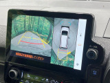 【パノラミックビューモニター】専用のカメラにより、上から見下ろしたような視点で360度クルマの周囲を確認することができます☆死角部分も確認しやすく、狭い場所での切り返しや駐車もスムーズに行えます。