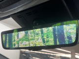 【デジタルインナーミラー】後席の大きな荷物や同乗者で後方が確認しづらい時でも安心!カメラが撮影した車両後方の映像をルームミラー内に表示。クリアな視界で状況の確認が可能です!