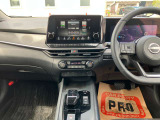 運転席周りです☆細かいオプションなど、気になるところがあればお気軽にメールやお電話等でお問い合わせください!もちろんご来店の上実車のご確認だけでも大歓迎です☆