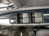 ●仕入れ段階で徹底したチェックを行い、厳しい審査にパスした車だけを展示・販売しています。弊社ではこれをプロチェックと呼び、数十の独自チェック項目に基づき、車の状態を調べ上げています。